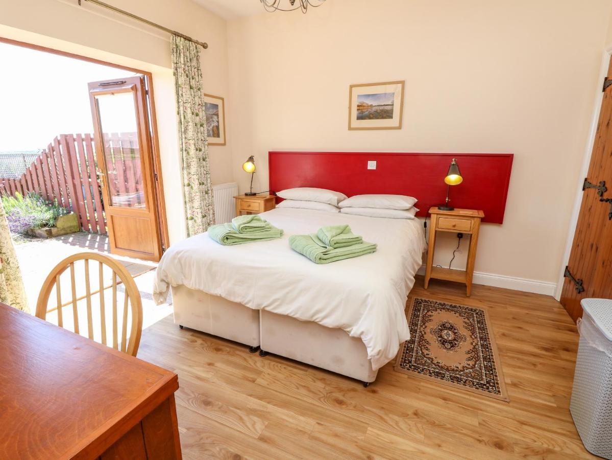 3 The Stables Villa Havenstreet  Ngoại thất bức ảnh