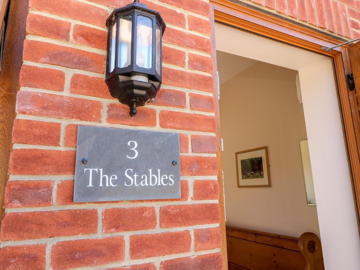 3 The Stables Villa Havenstreet  Ngoại thất bức ảnh